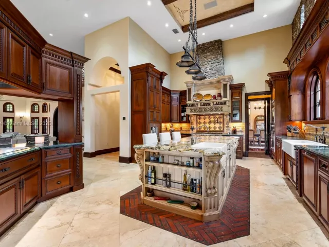 Продажа дома по адресу 17201 SW 248th St - фото 6046803