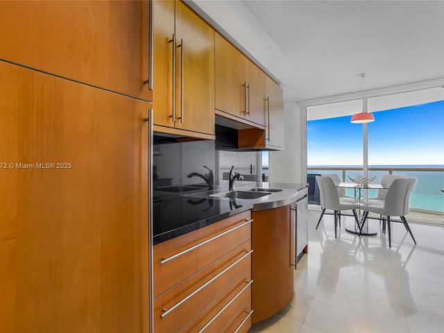 Продажа квартиры #3202 - фото 5977970