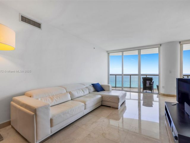 Продажа квартиры #3202 - фото 5977975