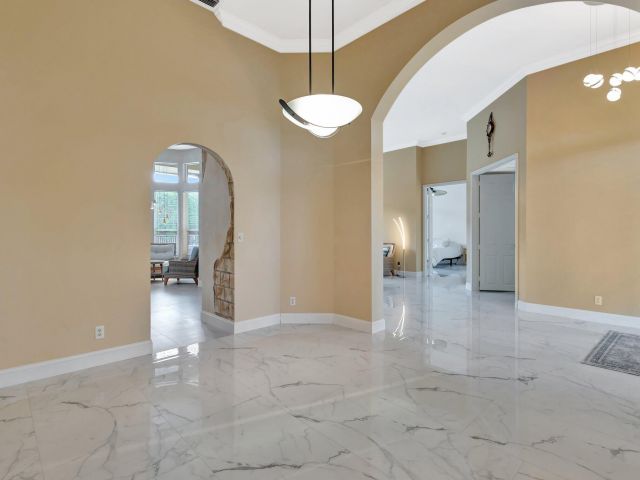 Продажа дома по адресу 19236 Bay Leaf Court - фото 6015500