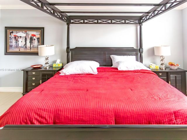 Продажа квартиры #1403 - фото 5987551