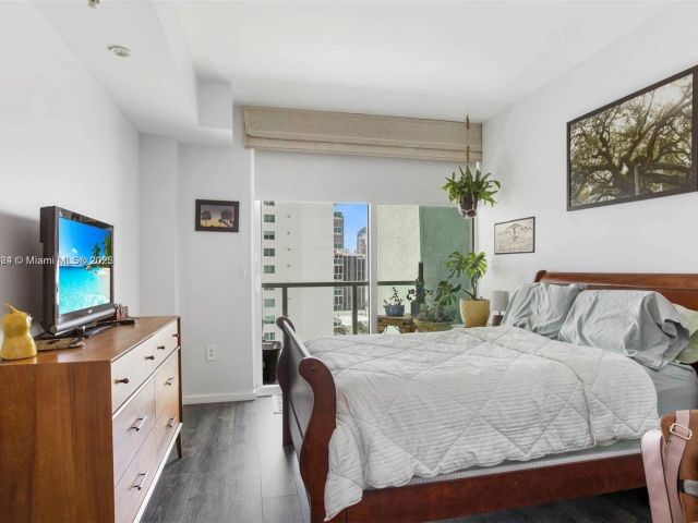 Продажа квартиры #2307 - фото 5987689