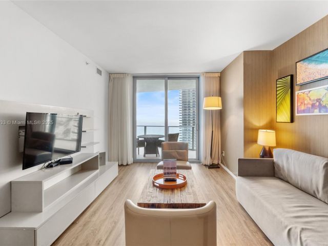 Квартира в аренду номер2307 - фото 5989701