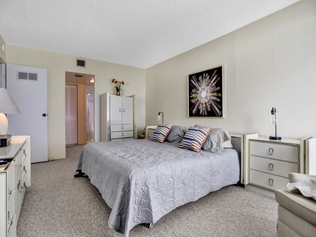 Продажа квартиры #1125 - фото 5989892