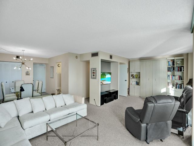 Продажа квартиры #1125 - фото 5989895