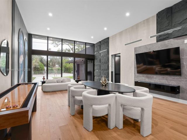 Дом в аренду по адресу 400 NW 49th St 0 - фото 5987162