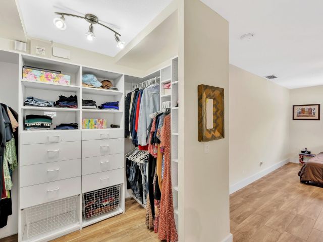 Продажа дома по адресу 1870 NE 197th Ter - фото 5996962