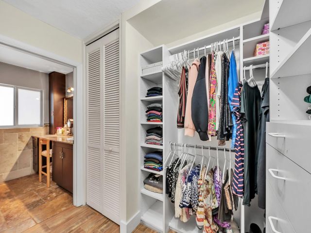 Продажа дома по адресу 1870 NE 197th Ter - фото 5996966