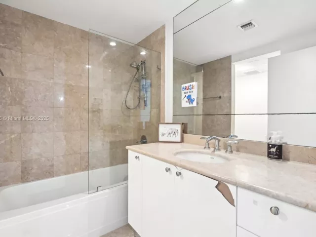 Продажа квартиры #1009 - фото 6007168