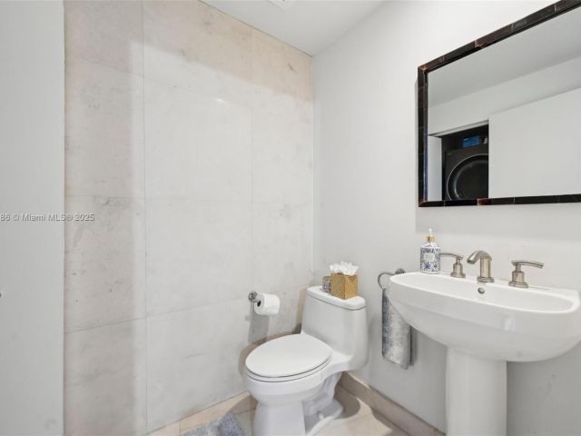 Продажа квартиры #1009 - фото 6007167