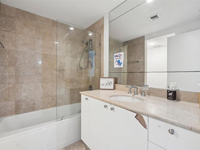 Продажа квартиры #1009 - фото 6007168