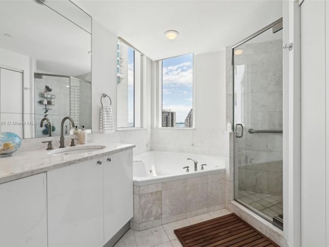 Продажа квартиры #1009 - фото 6007169