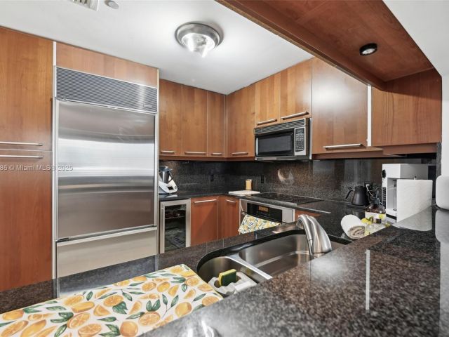 Продажа квартиры #1009 - фото 6007175