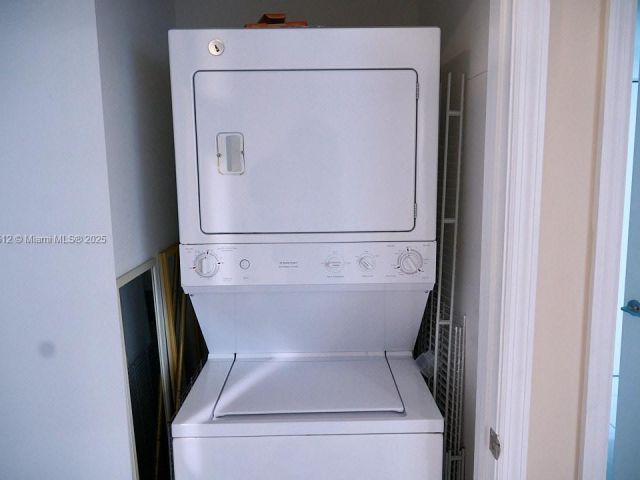 Продажа квартиры #1907 - фото 6088658