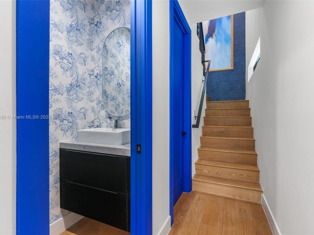 Дом в аренду по адресу 408 NW 52nd St 408 - фото 6031471