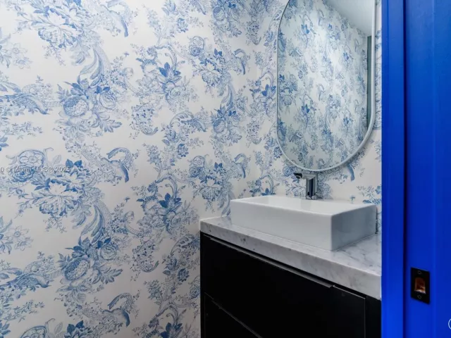 Дом в аренду по адресу 408 NW 52nd St 408 - фото 6031470