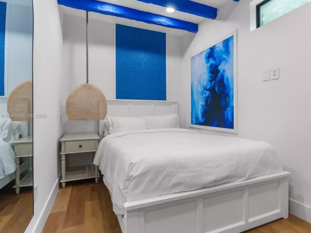 Дом в аренду по адресу 408 NW 52nd St 408 - фото 6031473