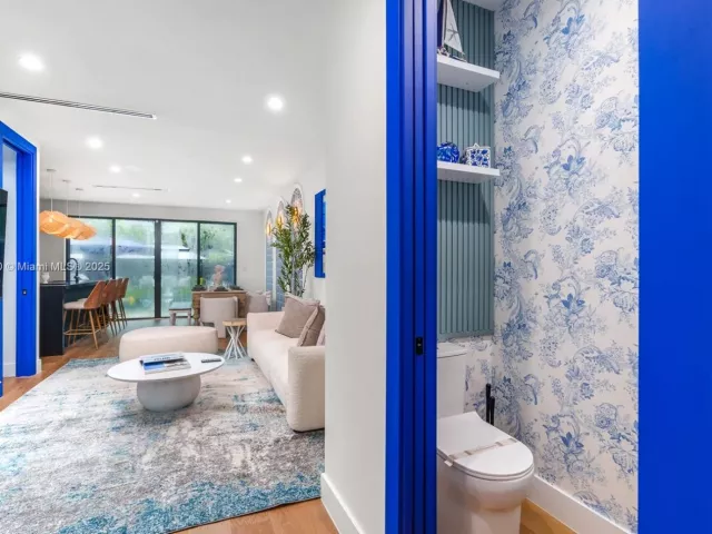 Дом в аренду по адресу 408 NW 52nd St 408 - фото 6031469