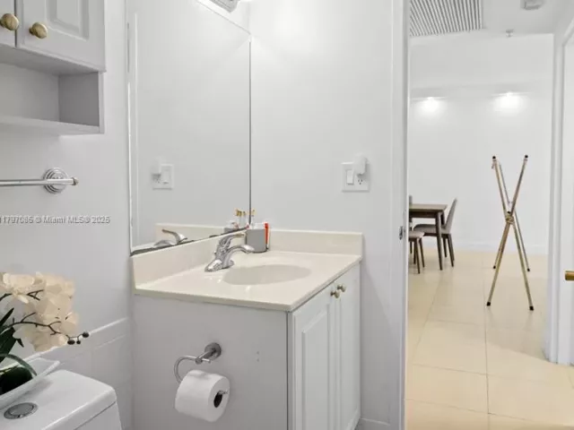 Продажа квартиры #1614 - фото 6011203