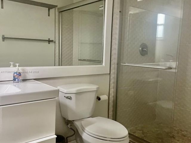 Продажа дома по адресу 10121 NW 51st Ln - фото 5986245