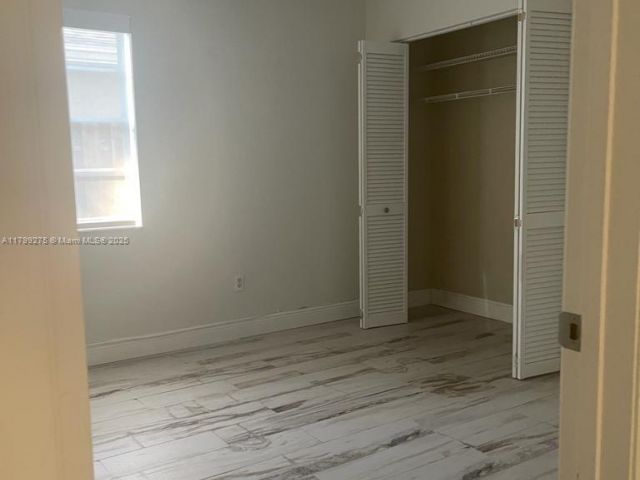 Продажа дома по адресу 10121 NW 51st Ln - фото 5986249