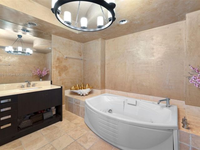 Продажа квартиры #5206 - фото 6900580