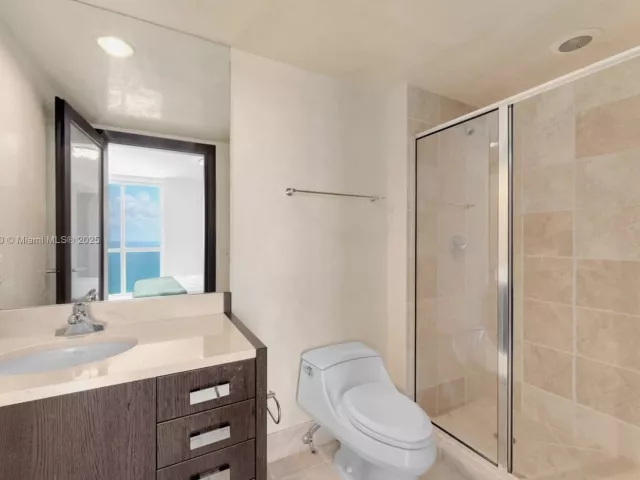 Продажа квартиры #5206 - фото 6900585