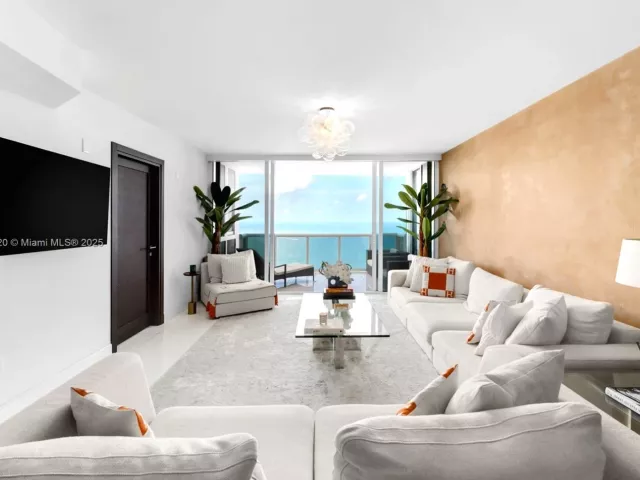 Продажа квартиры #5206 - фото 6900595