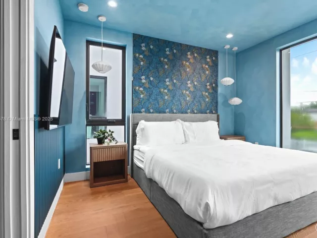 Дом в аренду по адресу 410 NW 52nd St 410 - фото 6031460