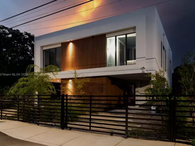 Дом в аренду по адресу 410 NW 52nd St 410 - фото 6031468