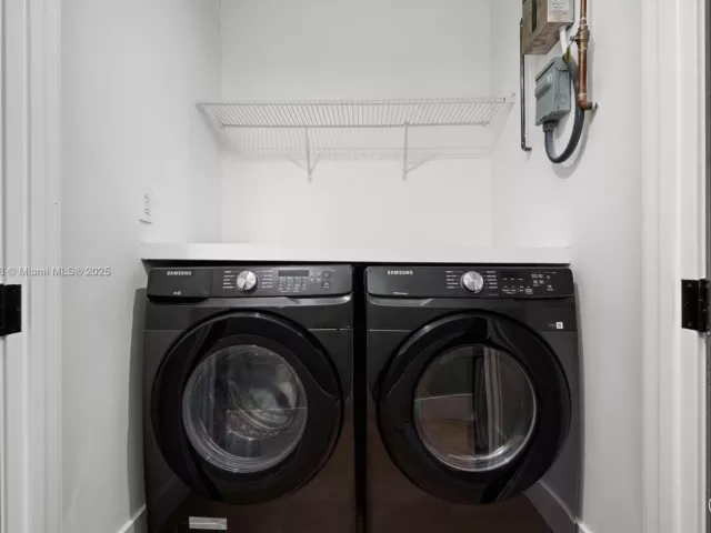 Дом в аренду по адресу 410 NW 52nd St 410 - фото 6031453