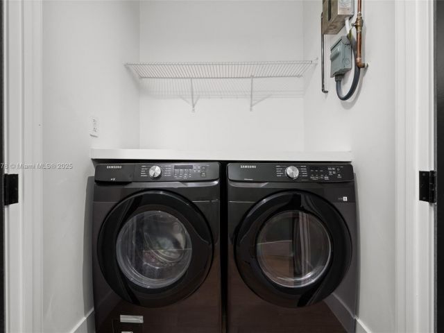 Дом в аренду по адресу 410 NW 52nd St 410 - фото 6031453