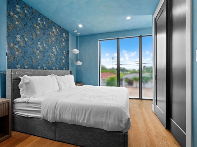 Дом в аренду по адресу 410 NW 52nd St 410 - фото 6031459