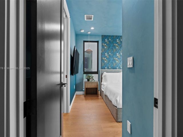 Дом в аренду по адресу 410 NW 52nd St 410 - фото 6031461