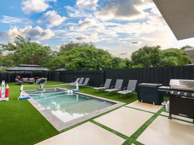 Дом в аренду по адресу 410 NW 52nd St 410 - фото 6031464