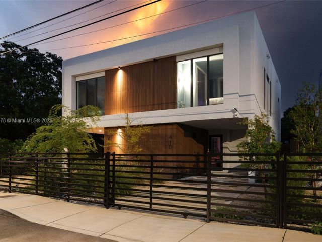 Дом в аренду по адресу 410 NW 52nd St 410 - фото 6031468