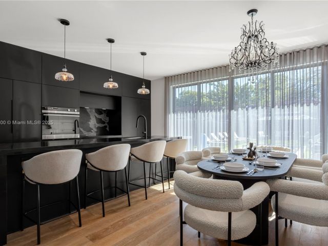 Дом в аренду по адресу 414 NW 52nd St 414 - фото 6031440