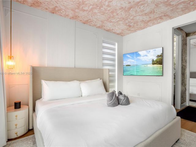 Дом в аренду по адресу 414 NW 52nd St 414 - фото 6031444