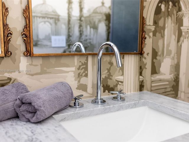 Дом в аренду по адресу 414 NW 52nd St 414 - фото 6031445