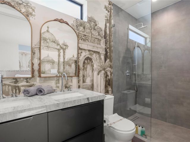 Дом в аренду по адресу 414 NW 52nd St 414 - фото 6031447