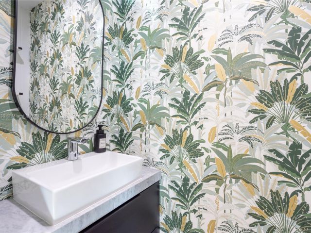 Дом в аренду по адресу 416 NW 52nd St 416 - фото 6031492