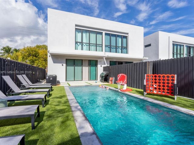 Дом в аренду по адресу 416 NW 52nd St 416 - фото 6031507