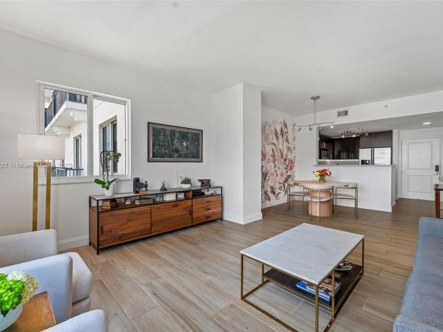 Продажа квартиры #1107 - фото 6016826