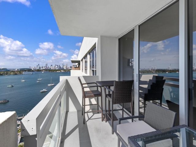 Продажа квартиры #1528S - фото 5989250