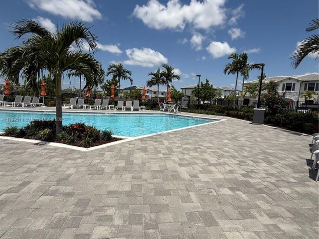 Дом в аренду по адресу 13266 SW 285th St 0 - фото 5988961