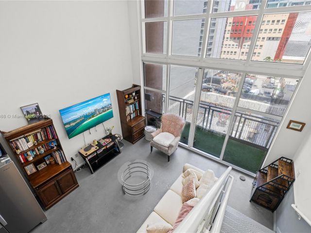 Продажа квартиры #645 - фото 5993484