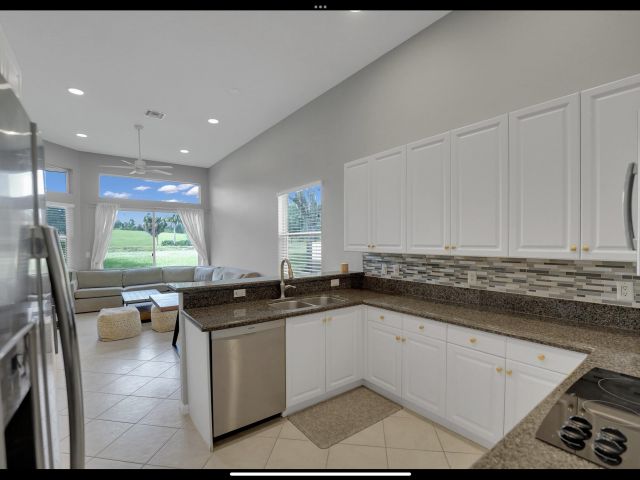 Дом в аренду по адресу 7922 Monarch Court - фото 5996331