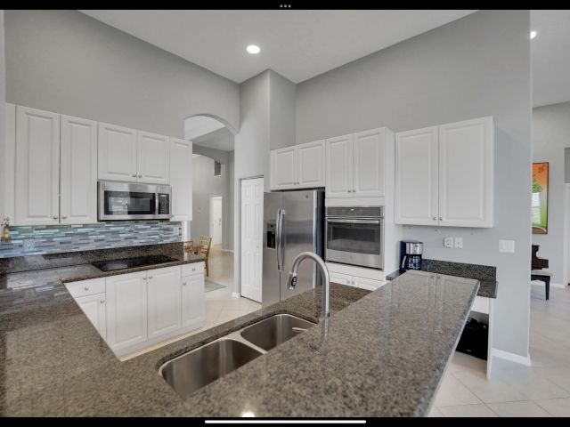 Дом в аренду по адресу 7922 Monarch Court - фото 5996332