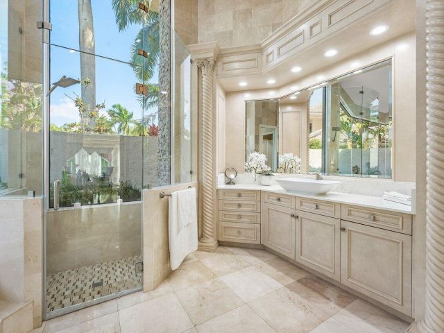 Продажа дома по адресу 17906 Aberdeen Way - фото 6015078