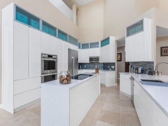 Продажа дома по адресу 17906 Aberdeen Way - фото 6015085